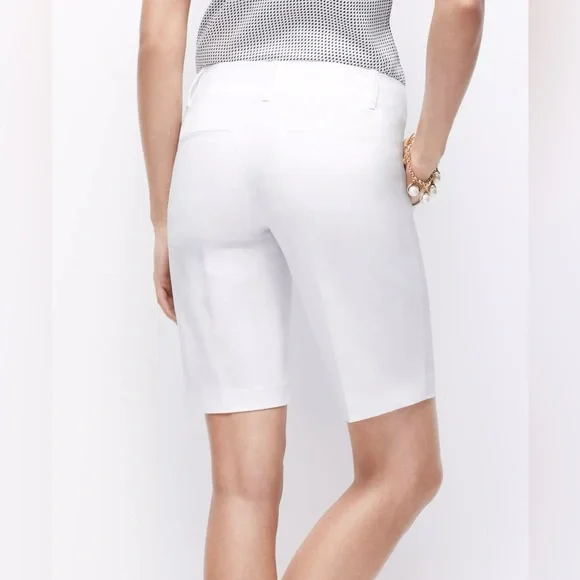 Ann Taylor - Devin Fit White Shorts - US Size 8 - Picture 2 of 7